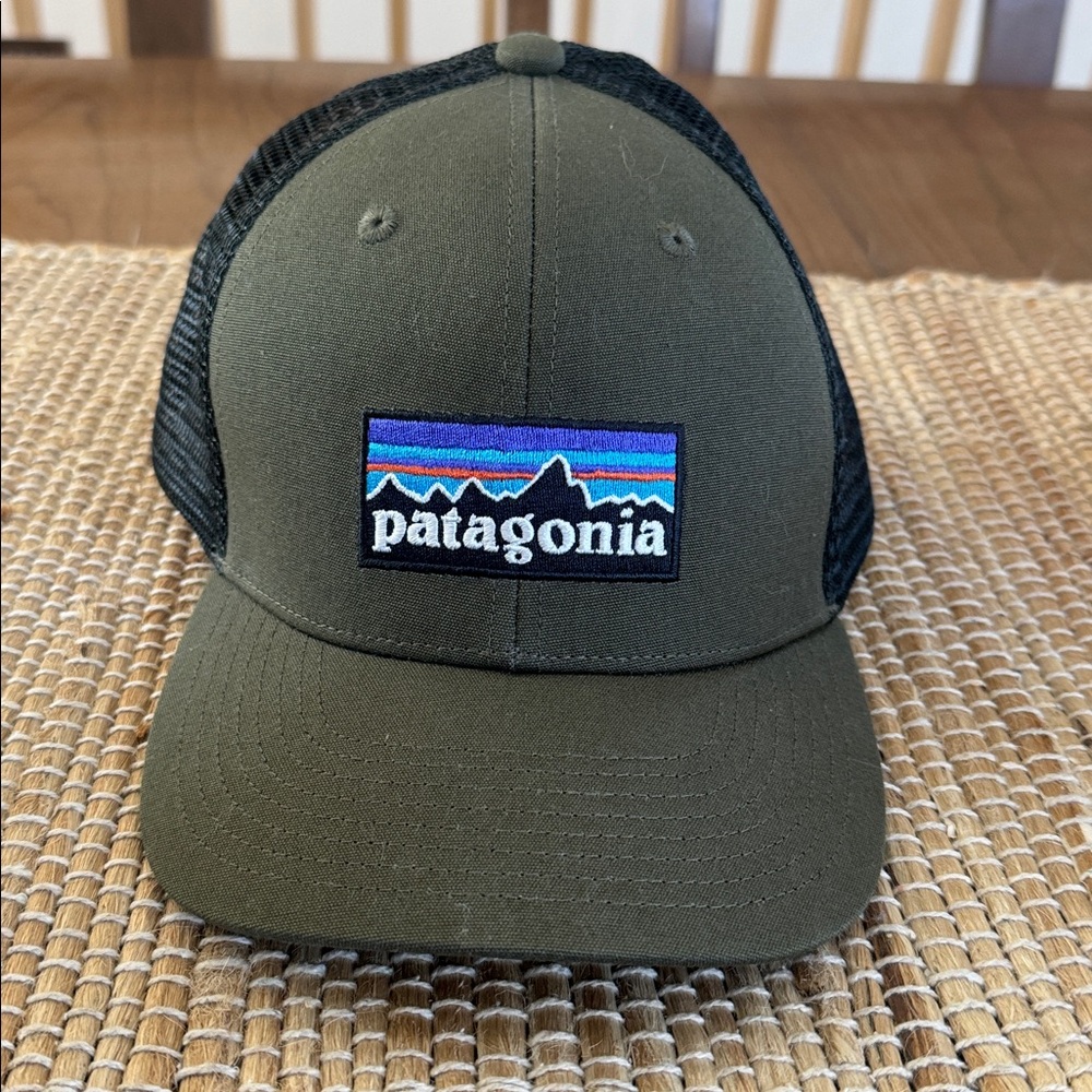 Patagonia | Logo Embroidered Trucker Hat